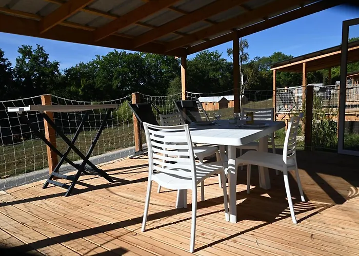 Mobil-home Prestige Avec Terrasse Pour 4 Personnes - Api-1-52-1050 Martiel