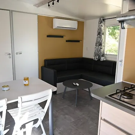 Mobil-home Prestige Avec Terrasse Pour 4 Personnes - Api-1-52-1050 Camping *