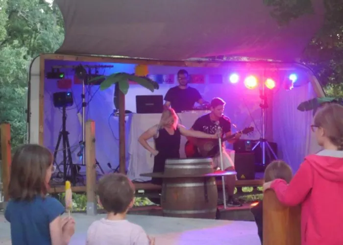 Mobil-home Prestige Avec Terrasse Pour 4 Personnes - Api-1-52-1050 Campsite *