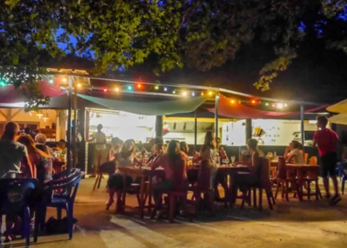 Camping Mobil-home Prestige Avec Terrasse Pour 4 Personnes - Api-1-52-1050